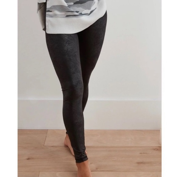 aerie Pants - Aerie High Waist Full Length Shine Crackle Legging